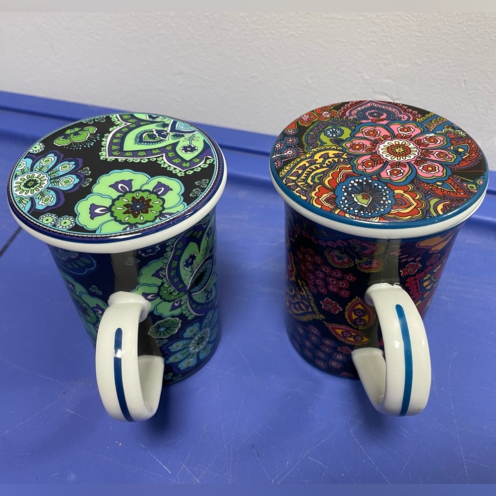 2 Gorgeous Paisley Vera Bradley Symphony in Hue & Blue Rhapsody Coffee Mugs/Lids - Picture 2 of 15